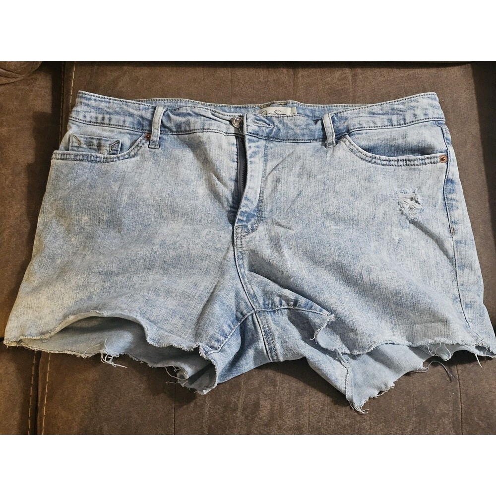 Jessica Simpson Women’s Jean / Denim Shorts Size 32 Distressed Look